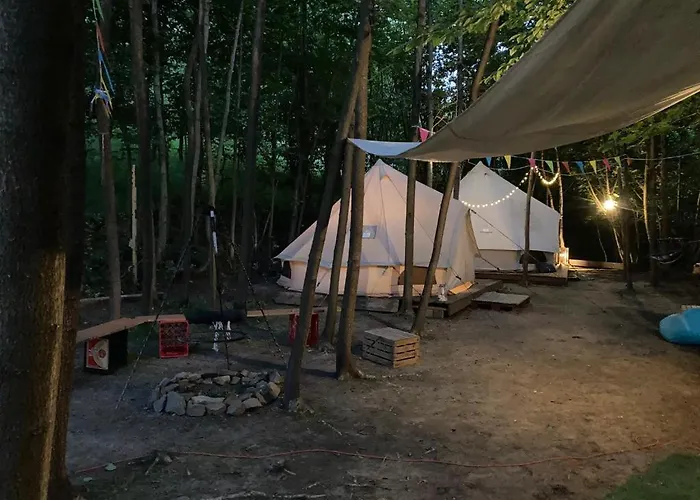 Glampspace - Szlak Beskidzki Campismo de Luxo Międzybrodzie Bialskie